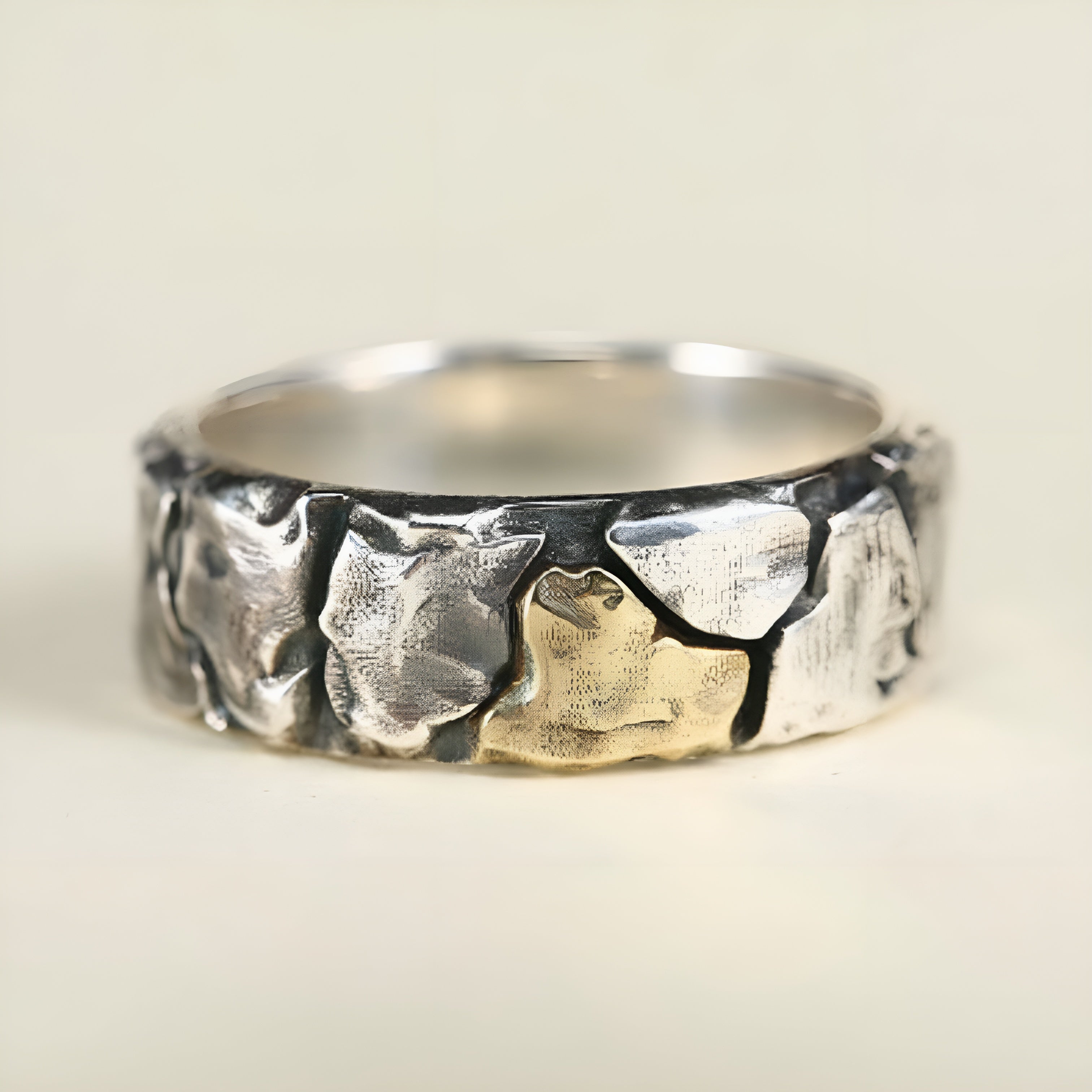 Vintage Green Golden Forged Ring